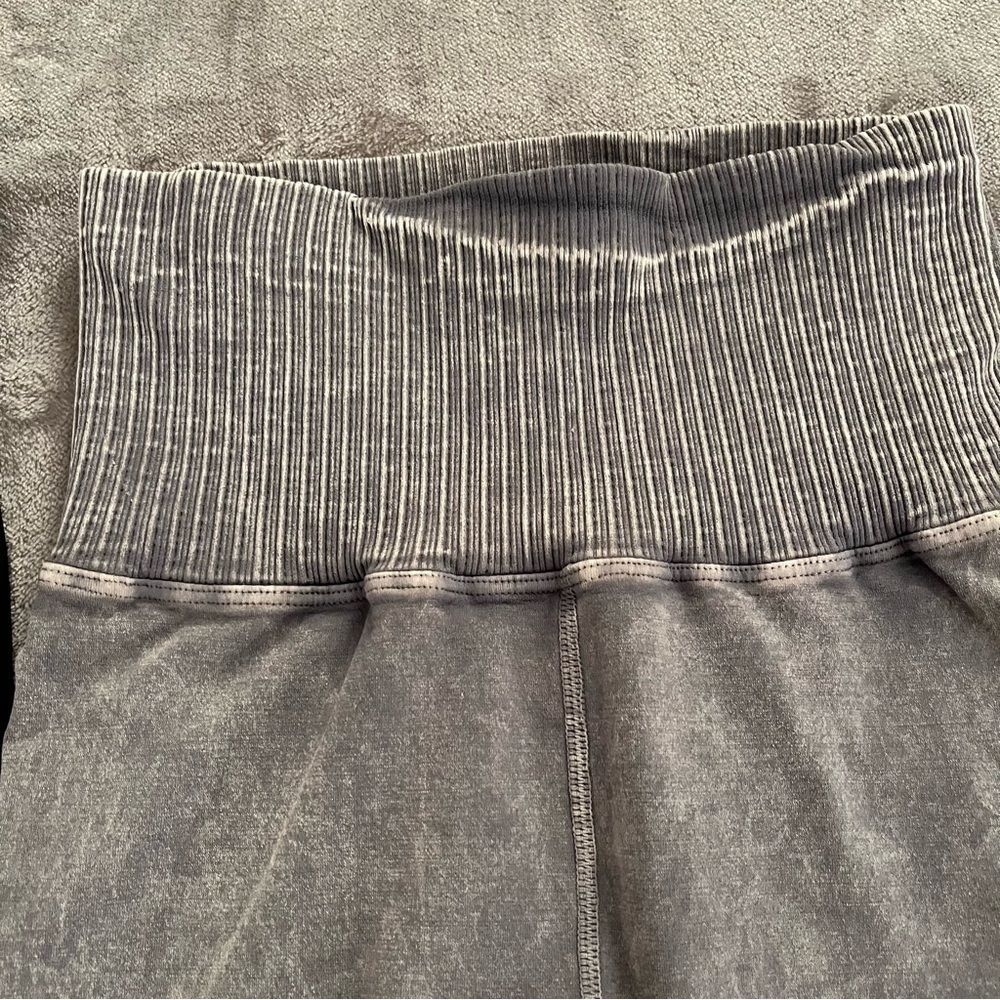 NWOT Free People Good Karma 7/8 Legging XS/S MSRP $158 - Picture 8 of 15